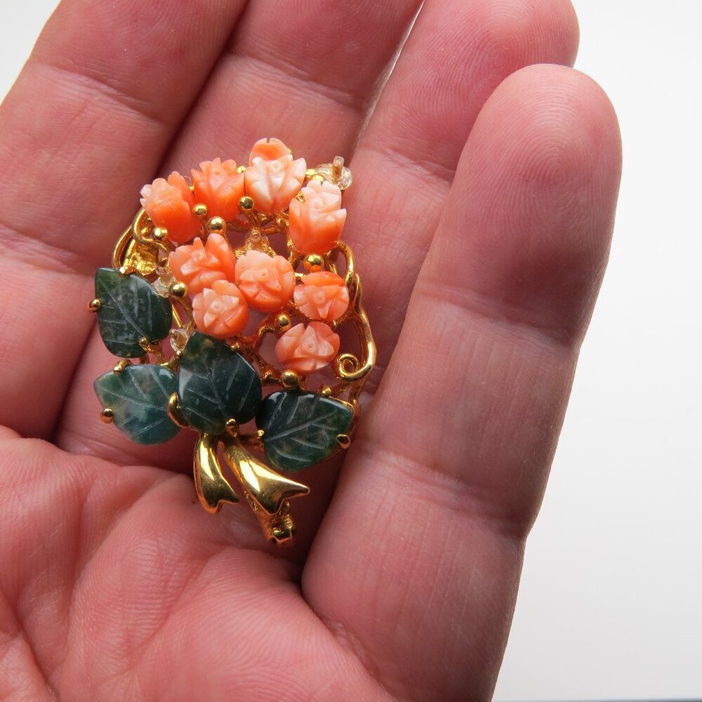 18k Coral  flowers &Jade Leaves Brooch